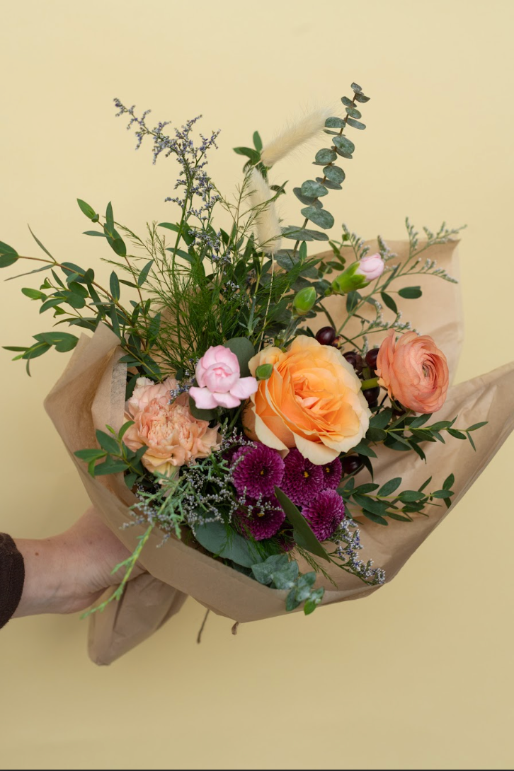 Everyday Fresh Floral Bouquet - Medium